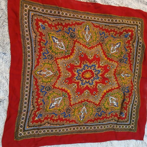 Women's Vintage Large Square Paisley Scarf Wine Black Gold GUC - Picture 1 of 6